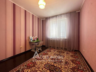 Apartament cu 4 camere, 92 m², Buiucani, Chișinău foto 5