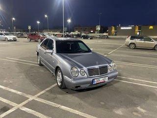 Mercedes E-Class