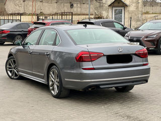 Volkswagen Passat foto 3