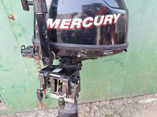 Продам 4-ёх тактный мотор Mercury