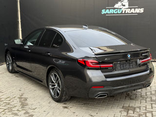 BMW 5 Series foto 6