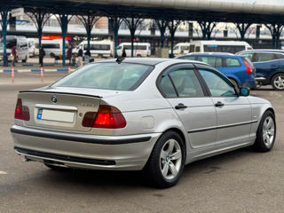 BMW 3 Series foto 6