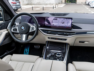 BMW X7 xDrive40d negru carbon foto 6