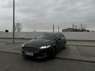 Ford Mondeo foto 3