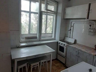 Apartament cu 2 camere, 44 m², Botanica, Chișinău foto 4