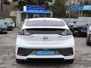 Hyundai IONIQ foto 17