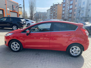 Ford Fiesta 5D foto 7