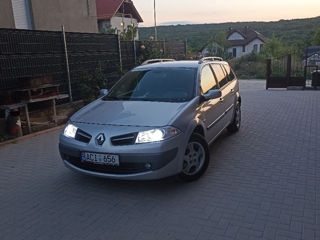 Renault Megane foto 3