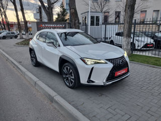 Lexus UX foto 3