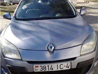 Renault Laguna foto 2