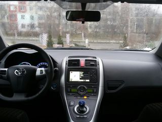 Toyota Auris foto 1