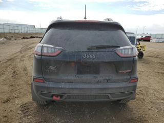 Jeep Cherokee foto 4