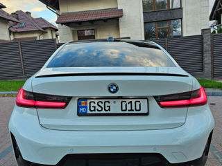 BMW 3 Series foto 4