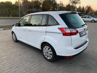 Ford Grand C-MAX foto 3