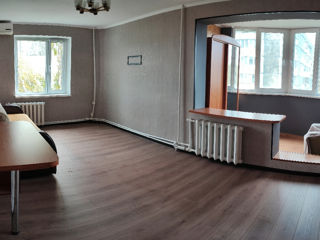 Apartament cu 2 camere, 58 m², Botanica, Chișinău