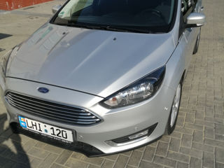 Ford Focus foto 1