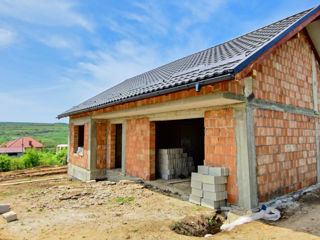 Casa Nefinisata in satul Suruceni, Ialoveni foto 1