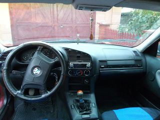 BMW 3 Series foto 6