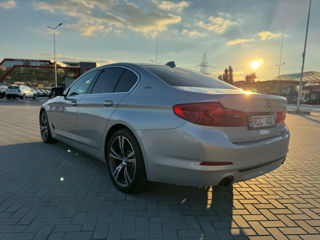 BMW 5 Series foto 3