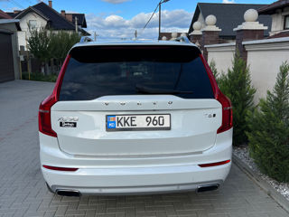 Volvo XC90 foto 8