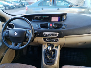 Renault Grand Scenic foto 5