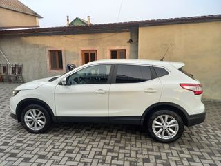 Nissan Qashqai foto 1