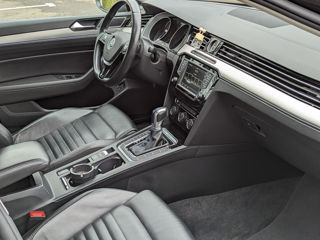 Volkswagen Passat foto 16