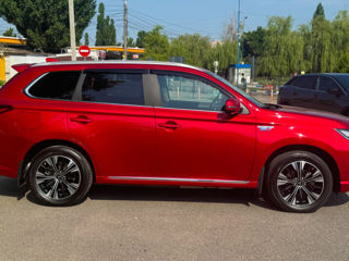 Mitsubishi Outlander foto 6