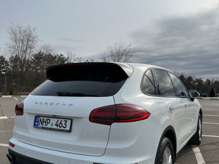 Porsche Cayenne foto 8