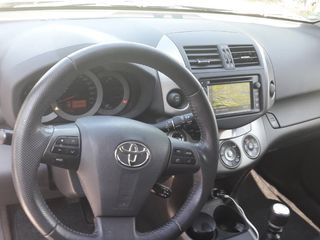 Toyota Rav 4 foto 2