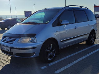 Volkswagen Sharan foto 3