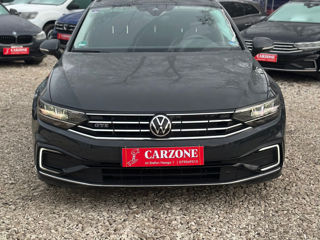 Volkswagen Passat foto 2