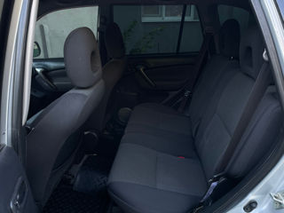 Toyota Rav 4 foto 4