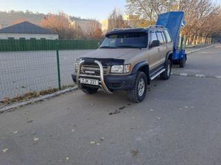 Isuzu Trooper foto 2