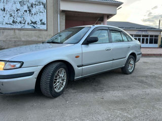 Mazda 626 foto 2