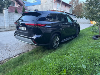 Toyota Highlander foto 2