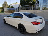 BMW 5 Series foto 2