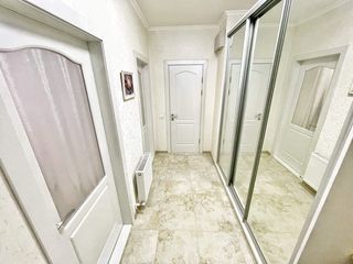 Apartament cu 2 camere, 50 m², Centru, Chișinău foto 3