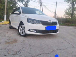 Skoda Fabia foto 2