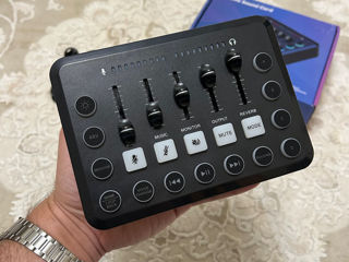 MagicCubic F11 Mixer Audio SoundCard Profesional foto 5