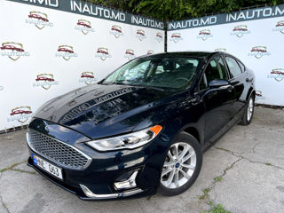 Ford Fusion фото 1