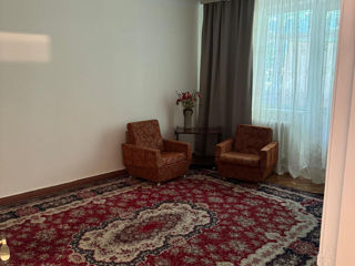 Apartament cu 3 camere, 61 m², Râșcani, Chișinău foto 2