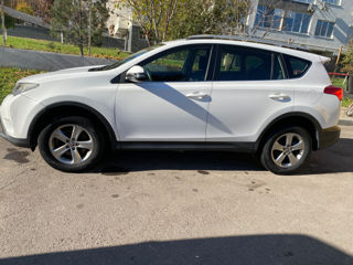 Toyota Rav 4 foto 4