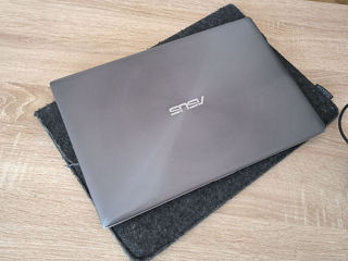 Asus Zenbook UX32V foto 2