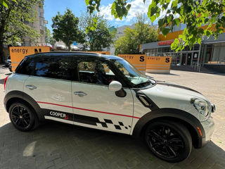 Mini Cooper S Countryman foto 2