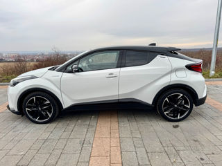 Toyota C-HR foto 9