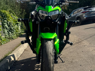 Kawasaki Z 900 foto 4