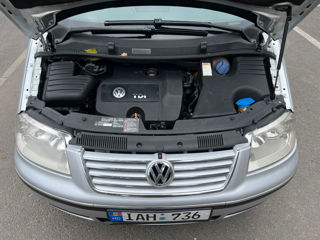 Volkswagen Sharan foto 11