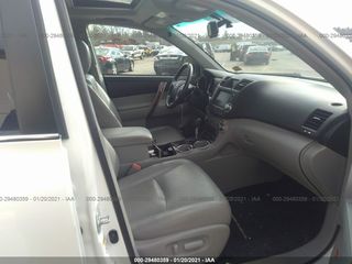 Toyota Highlander foto 7