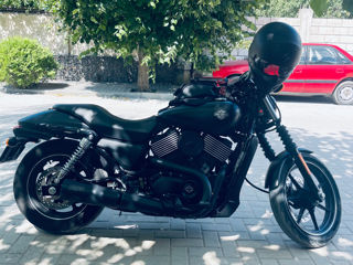 Harley - Davidson 750 street